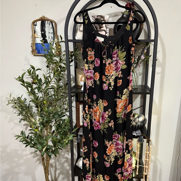 Jones New York Black floral Sleeveless Maxi Dress size 6 - Picture 2 of 9